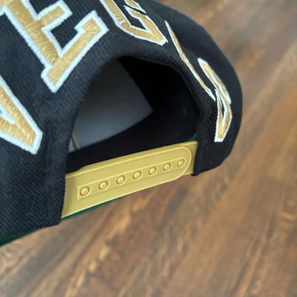 Las Vegas Golden Knights Hat - Picture 7 of 8